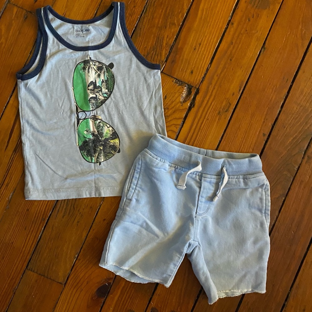 Gap Grey Graphic Tank & Light Jean Shorts Size 3T